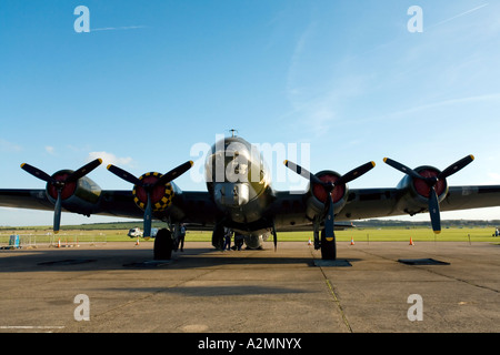 B 17 Flying Fortress Sally B Vorderansicht Stockfoto