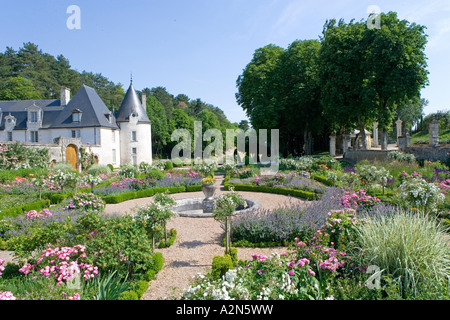 Garten vor dem Schloss, Chateau De La Chatonniere, Indre-Et-Loire, Frankreich Stockfoto