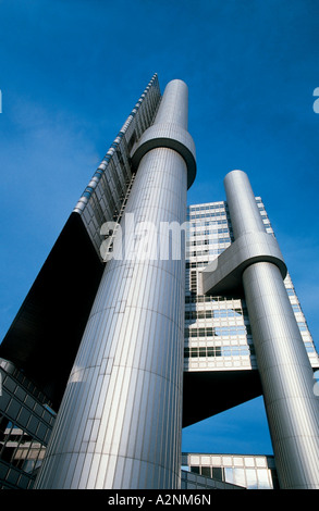 Niedrigen Winkel Ansicht der Bank, Hypovereinsbank, München, Bayern, Deutschland Stockfoto