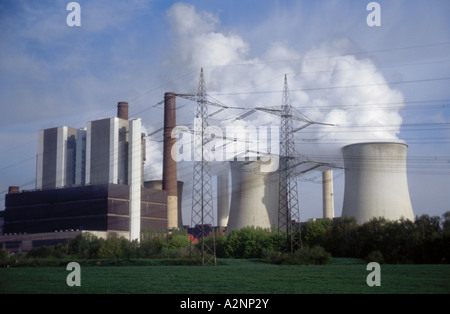 Rauch aus Schornsteinen, Deutschland Stockfoto