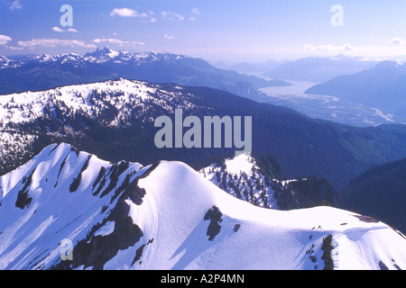 Aerial View von Brohm Ridge in den "Coast Mountains" in der Nähe von Squamish am Howe Sound in British Columbia Kanada Stockfoto