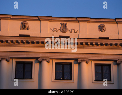 Polen Warschau Grand Theatre und Opera Teatr Wielki absolvierte ich Opera in 1833 Heimat des National Theatre und National Opera Stockfoto