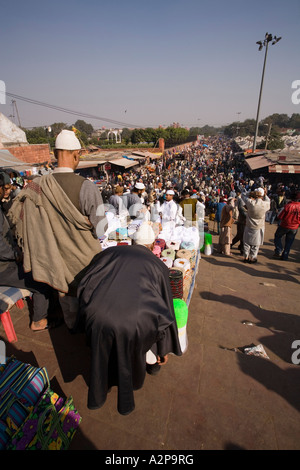 Indien-Old Delhi Eid al Adha Massen auf Jamia Masjid Ansatz Stockfoto