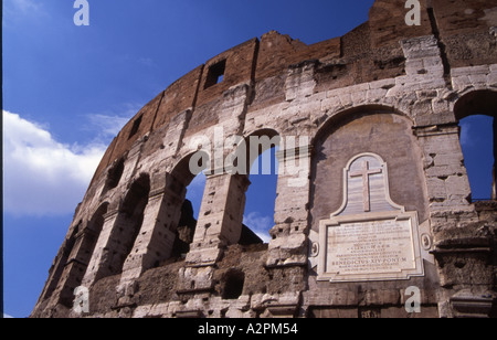 Wände von dem Kolosseum in Rom Stockfoto