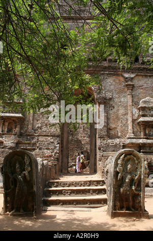 Die Tempelruinen von Lankatilaka in Polonnaruwa, Sri Lanka Stockfoto