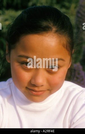 Porträt der 12 Jahre alte asiatische Mädchen Stockfoto