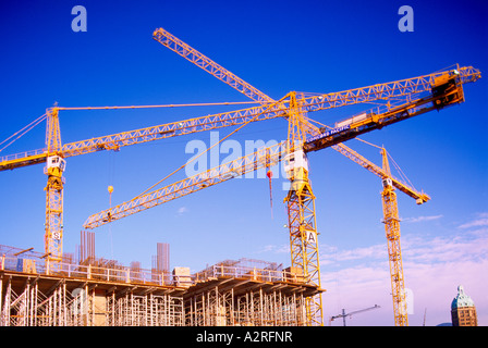 Bau Kran auf einer Baustelle Hochhaus in der Stadt Vancouver British Columbia Kanada Stockfoto