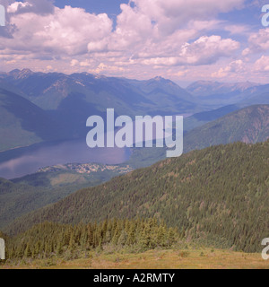 Slocan See und Valhalla Range von Selkirk Mountains, BC, Britisch-Kolumbien, Kanada - Kootenay Region Stockfoto