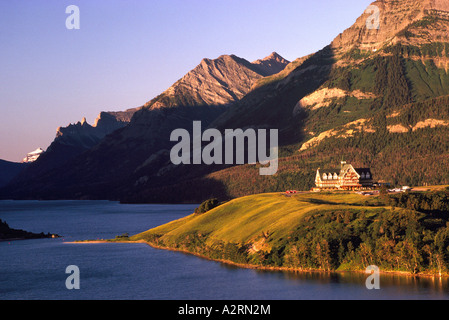 Waterton Lakes Nationalpark, Alberta, Canada - Prince Of Wales Hotel National Historic Site in Kanadische Rockies Stockfoto