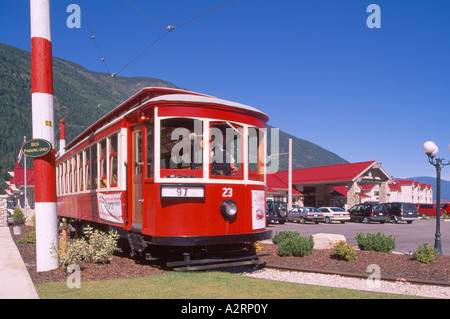 Erbe Streetcar 23, eine restaurierte elektrische Straßenbahn Straßenbahn und touristische Attraktion in einem Resort in Nelson British Columbia Kanada Stockfoto