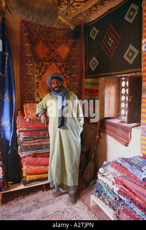 in einem Geschäft von Teppichen, Moroco, Südmarokko, Ouarzazate Stockfoto