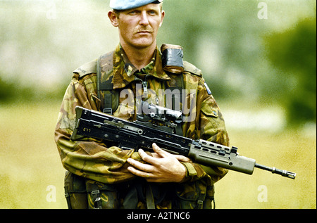 Zentral-Bosnien Juni 1995 britischer Soldat während des Trainings Stockfoto