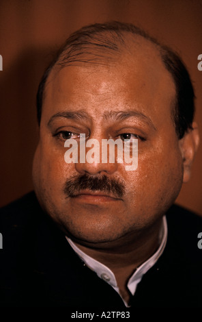 Kaschmir unter Konflikt 1999 Premierminister von Azad Kaschmir Sultan Mehmood Chaudhry 1999 Stockfoto
