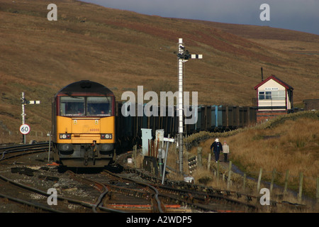 Gips-Zug in Blea Moor Anschlussgleise. Stockfoto