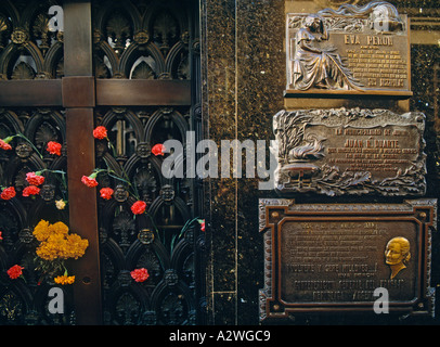 Buenos Aires Argentinien Grabstätte von Eva Evita Peron in der Familiengruft in La Recoleta Friedhof Stockfoto