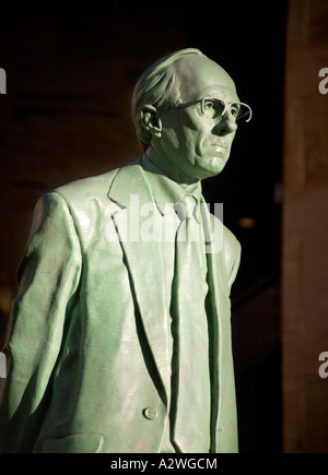 Statue von Donald Dewar Buchanan Street, Glasgow, Schottland. Stockfoto