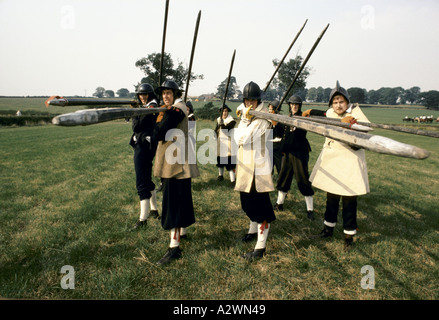 Mitglieder des englischen Bürgerkriegs Sealed Knot re Enactment Gesellschaft. Stockfoto