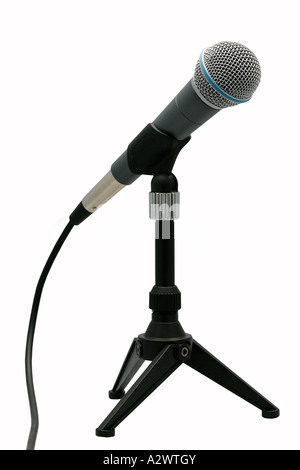 Mikrofon Shure Klassik Adler dynamische Studio Ausschnitt ausschneiden weißen Hintergrund Ko ausfallende elektro mechanisches Gerät Stockfoto