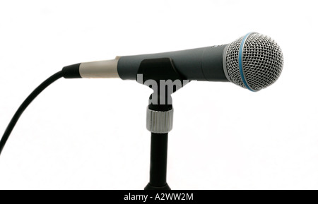 Mikrofon Shure Klassik Adler dynamische Studio Ausschnitt ausschneiden weißen Hintergrund Ko ausfallende elektro mechanisches Gerät Stockfoto