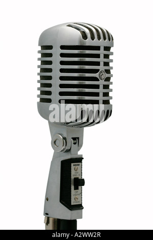 Mikrofon Shure Klassik Adler dynamische Studio Ausschnitt ausschneiden weißen Hintergrund Ko ausfallende elektro mechanisches Gerät Stockfoto