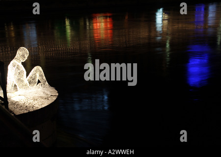 Menschengestaltigen Skulptur von der Rhone, Genf, Schweiz Stockfoto