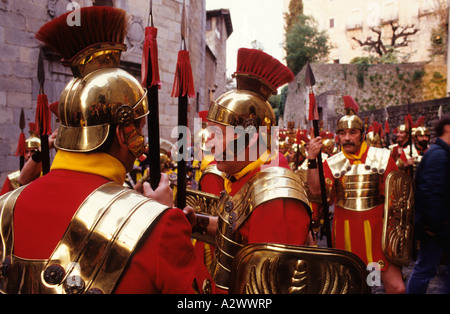 Römer Soldaten an Osterprozession. Karwoche in Tarragona Stadt ...