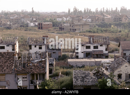 Vukovar, Kroatien, unter serbischer Kontrolle, Februar 1992: diese Schule wurde von serbischen Artillerie Angriffe völlig zerstört. Stockfoto