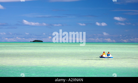 Paddelboot in Aitutaki Lagune Cook Inseln Polynesiens Stockfoto