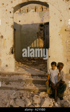 Sri Lanka Krieg Leben in den Trümmern, wenn Krieg Jaffna 1990 geplagt Stockfoto