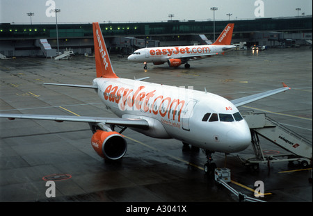 EasyJet Airbus A319 am Flughafen London Stansted, Essex, UK. Stockfoto