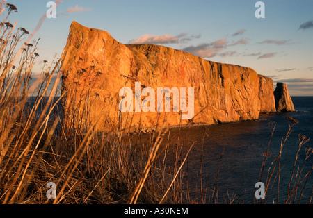 Sonnenuntergang am le Rocher Perce in Perce in Quebec Kanada Stockfoto