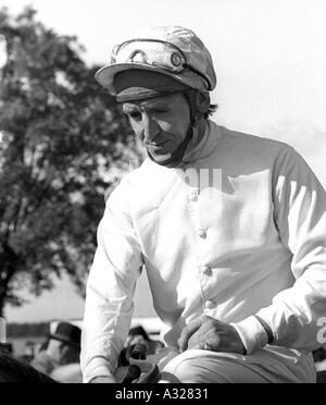 Jahrgang 1970er UK Newmarket Racecourse Jockey Joe Mercer Stockfoto