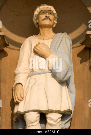 Statue in Whitby Merchant Seemanns Krankenhaushäusern in North yorkshire uk Stockfoto