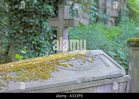 Sarg-Schatulle Stein Grabsteine Grabsteine in der alte Friedhof von Kulmbach in Frankonia Bayern Deutschland Stockfoto