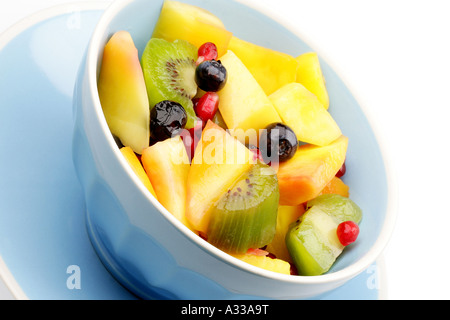 Frisch zubereitete oder Schüssel der gesunden Tropischer Obstsalat mit Keine Personen Stockfoto