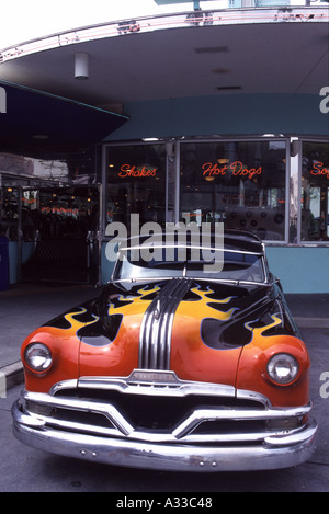 American Diner Hotrod 1950 Stil Stockfoto