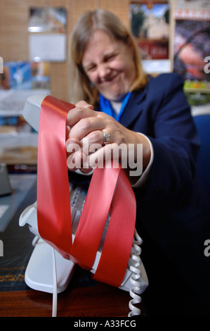 STOCK ILLUSTRATION DER BÜROKRATIE BESCHRÄNKUNGEN FÜR KLEINE UNABHÄNGIGES REISEBÜRO UNTERNEHMEN UK Stockfoto