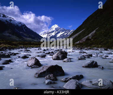 Aoraki Mt. Cook und Hooker Fluss Mount Cook Nationalpark Süd-Insel Neuseeland Stockfoto