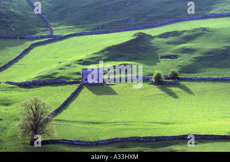 Stein-Scheune im Bereich White Peak der Peak District National Park Debyshire England Stockfoto
