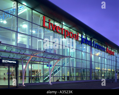 Exterieur des John Lennon Flughafen in Liverpool, England. Stockfoto