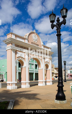 Triumphbogen, zum Gedenken an die Geburt der kubanischen Republik, Parque Jose Marti, Cienfuegos, Provinz Cienfuegos, Kuba Stockfoto