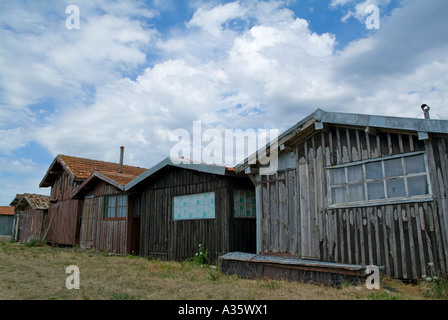Auster Züchter Schuppen Hütte am Laramos Hafen am Bassin d Arcachon in Frankreich Stockfoto