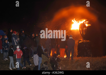 Verbrennung von der Clavie der jährlichen Fire Festival statt 11. Januar im Burghead, Morayshire. Grampian. Schottland.  XPL 4486-424 Stockfoto