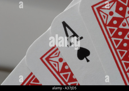 Spielkarten Aces Deuces Kings Queens Joker Tens Neunen achten Sevens sechs fünf Vieren drei zwei einen geraden F Stockfoto