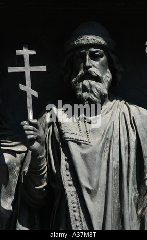 Fürst Wladimir der Heilige. Detail des Denkmals für die Millennium Russlands in Weliki Nowgorod, Russland. Stockfoto