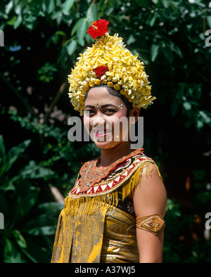 Traditionelle balinesische Tänzerin, Kuta, Bali, Indonesien Stockfoto