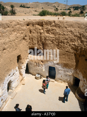 Typische unterirdische Höhle Haus in Matmata (Standort für die Dreharbeiten zu Star Wars), Tunesien, Nordafrika Stockfoto