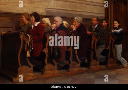 Katholics an einem Sonntag in Polen Stockfoto