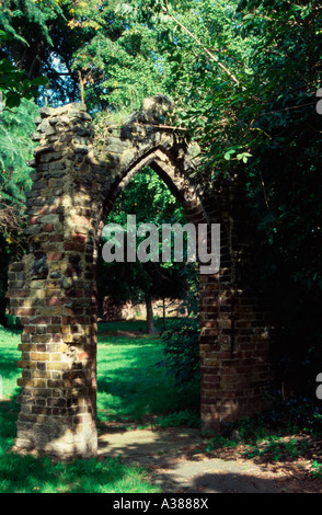 Die Ruine am Gunnersbury Park, West-London, UK Stockfoto