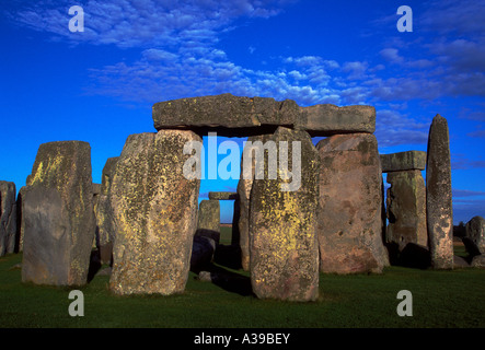 Stonehenge, Blaustein, Blausteine, Jungsteinzeit Stein, neolithische Stones, Salisbury Plain, Grafschaft Wiltshire, England, Europa Stockfoto